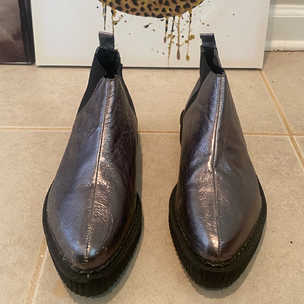 Silver rock n roll creeper boots. TUKs, size 9